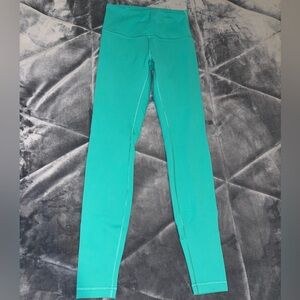 Lululemon leggings never worn! In perfect condition